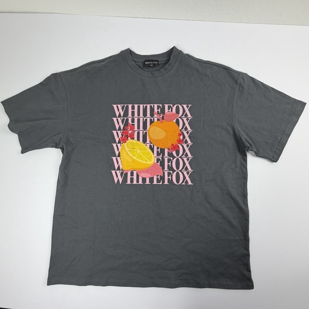 White Fox Graphic T-Shirt Women's Small Gray Citrus Fruit‎ Print 100% Cotton